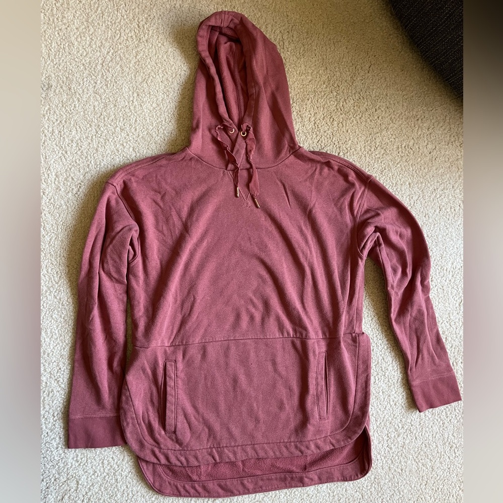 Pink Old Navy sweatshirt